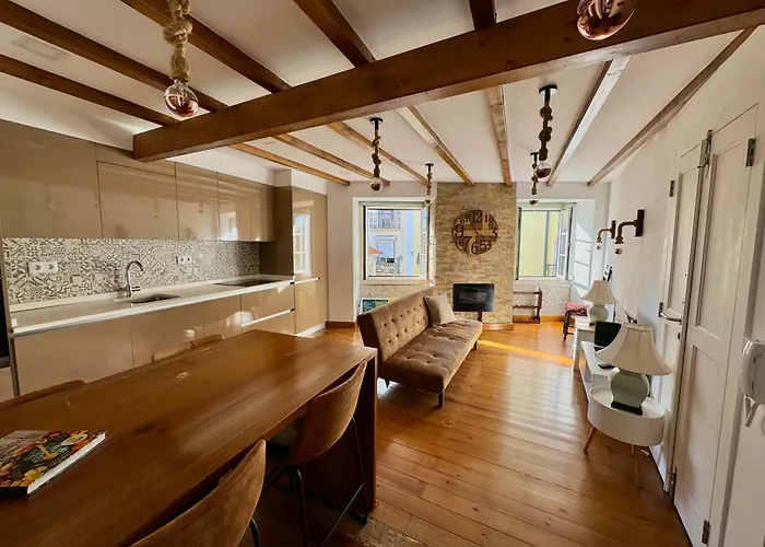 Alfama House