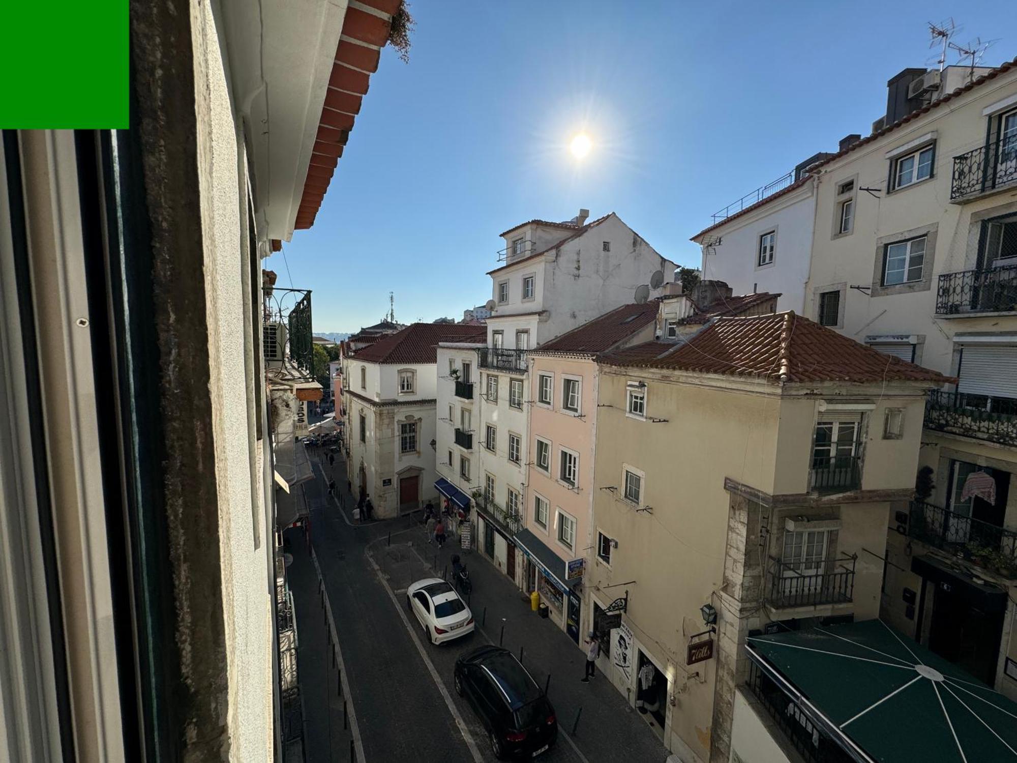 Gasthof Alfama House